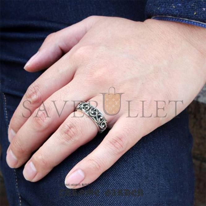 Ch**me He**ts eternity vine ring